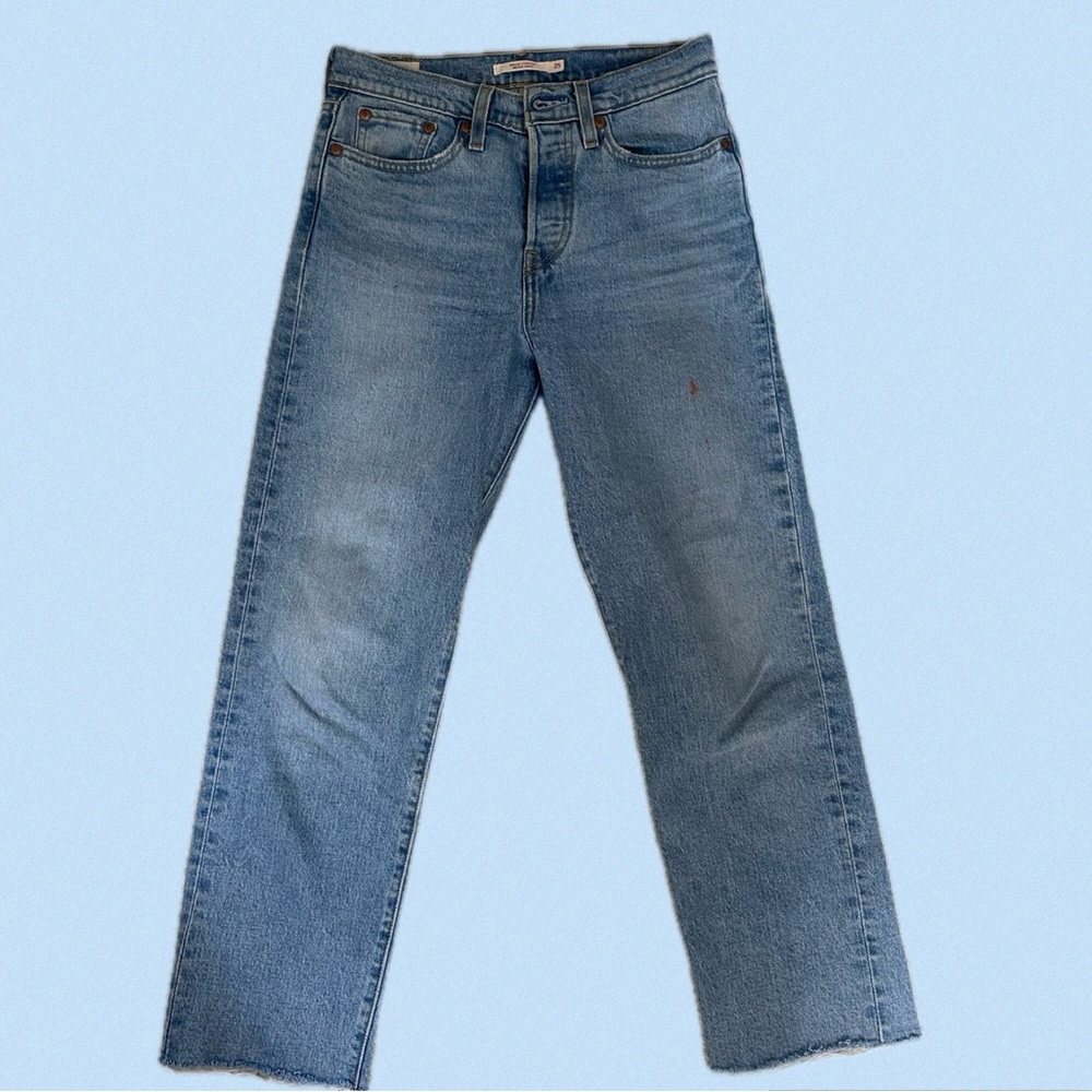 Levis wedgie straight jeans